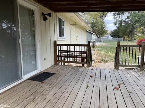 Exterior - 235 Jamar Ct, Hamilton, IL 62341 photo 12 of 21