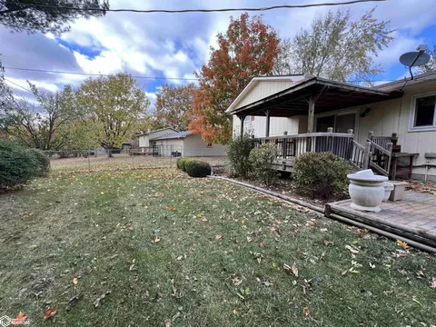 Exterior - 235 Jamar Ct, Hamilton, IL 62341 photo 16 of 21