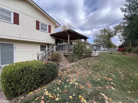 Exterior - 235 Jamar Ct, Hamilton, IL 62341 photo 18 of 21