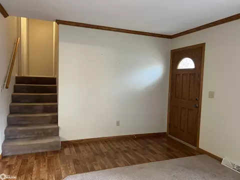 Entry Way - 235 Jamar Ct, Hamilton, IL 62341 photo 2 of 6