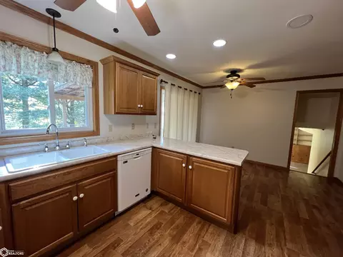 Kitchen - 235 Jamar Ct, Hamilton, IL 62341 photo 8 of 8