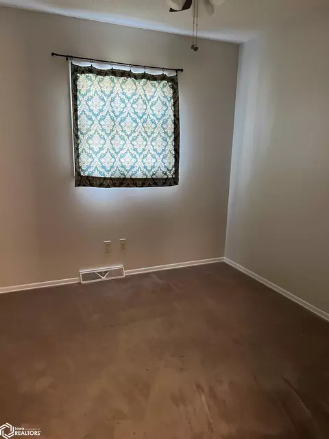 Bedroom - 235 Jamar Ct, Hamilton, IL 62341 photo 11 of 11