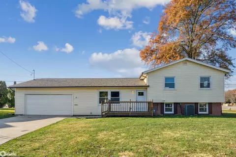 108 Cutter Pl, Burlington, IA 52601
