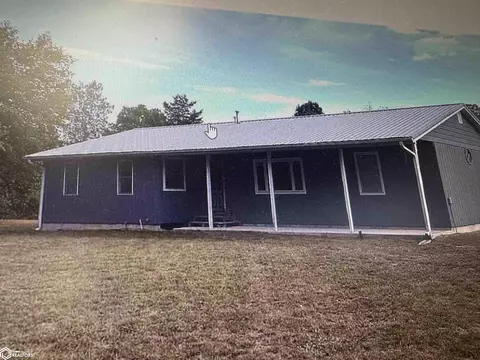 1450 2725, Keithsburg, IL 61442