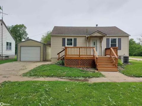 211 W 4th St, Red Oak, IA 51566