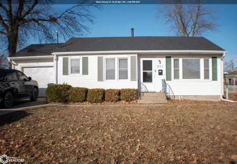 211 Elmdale, Ottumwa, IA 52501