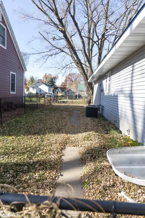 202 8th Ave, Sully, IA 50251 photo 7
