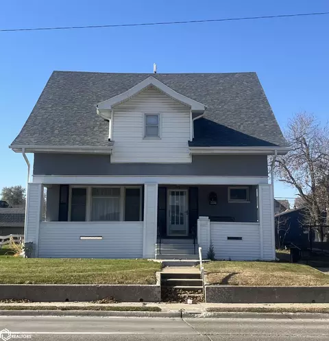502 N 3rd Ave, Marshalltown, IA 50158