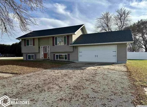 117 W Main St, Manly, IA 50456