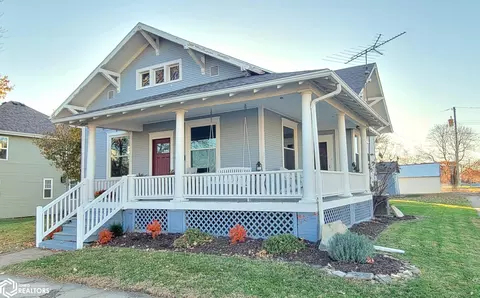 120 N East St, Sigourney, IA 52591