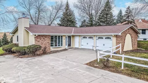 503 12th St, Harlan, IA 51537