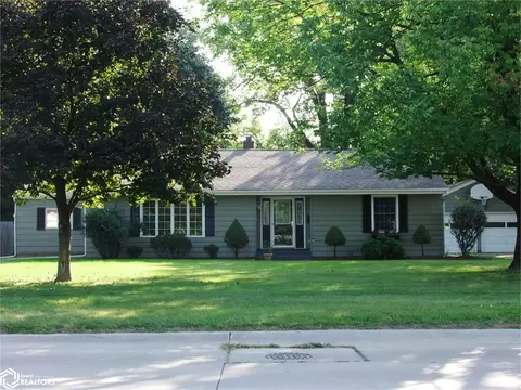 600 Crescent Ln, Fort Madison, IA 52627
