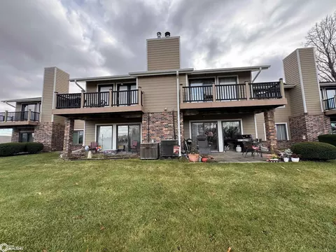 1703 E 14th St #18, Atlantic, IA 50022