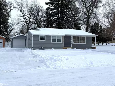 203 S Grant St, Lake Mills, IA 50450