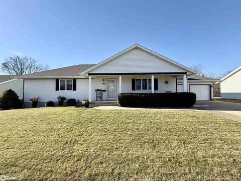 1059 Amy Ave, Carroll, IA 51401
