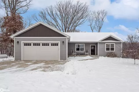 2790 Deer Valley Ln, Danville, IA 52623