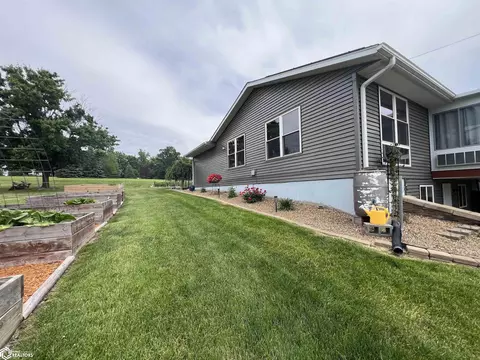 Exterior - 793 E County Rd 1430, Hamilton, IL 62341 photo 7 of 32