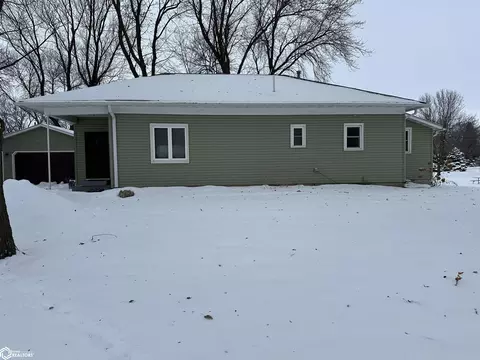 306 5th St N, Dakota City, IA 50529