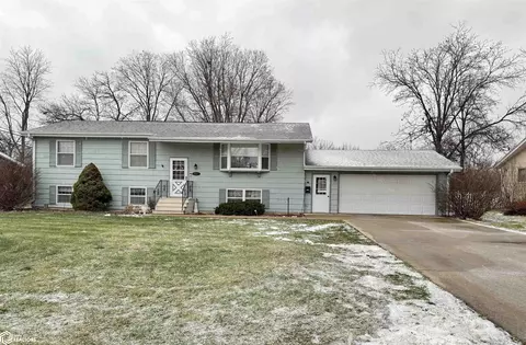 311 W State St, Mount Pleasant, IA 52641