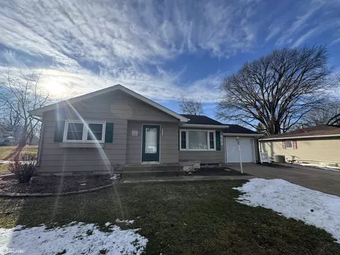 502 6th Ave S, Humboldt, IA 50548