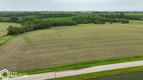 13395 NE 112th St, Maxwell, IA 50161 photo 3