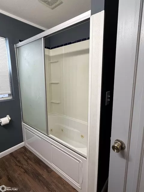 Bath - 320 3rd Ave, Coon Rapids, IA 50058 photo 2 of 4