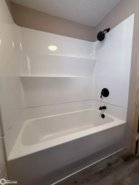 Bath - 320 3rd Ave, Coon Rapids, IA 50058 photo 4 of 4