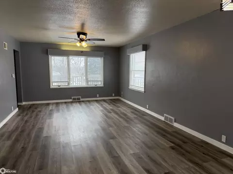 Living - 320 3rd Ave, Coon Rapids, IA 50058 photo 1 of 6