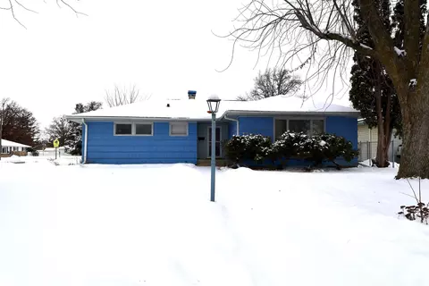 1809 S 3rd St, Marshalltown, IA 50158