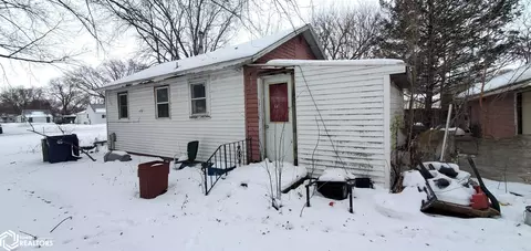 723 E 11th St, Spencer, IA 51301 photo 2