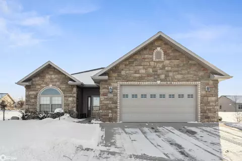 1507 E Ashford Cir, Mount Pleasant, IA 52641