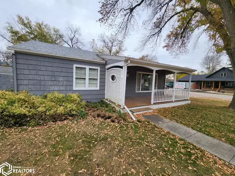 406 5th St, Burt, IA 50522