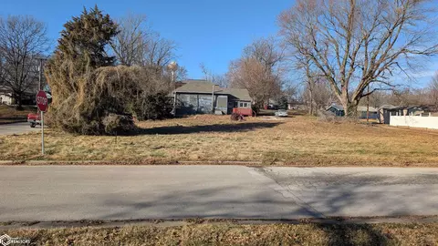 207 Cass St, Sidney, IA 51652