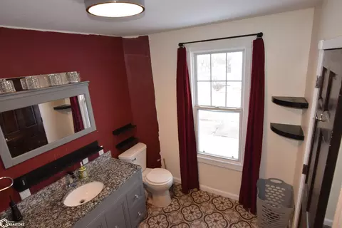 414 S Jackson Ave, Eagle Grove, IA 50533 photo 21