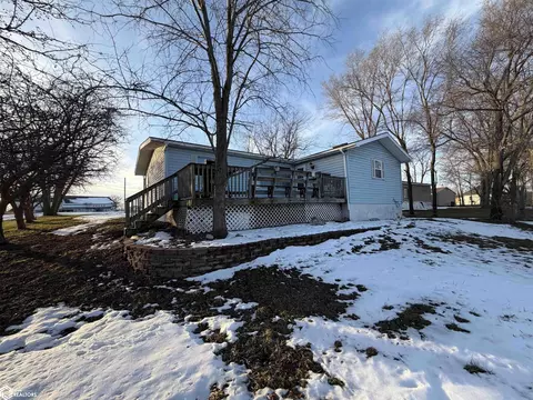 400 N Clinton St, Albia, IA 52531