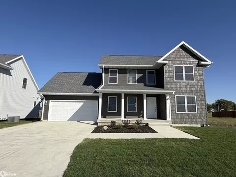 913 Lewis Dr, Webster City, IA 50595