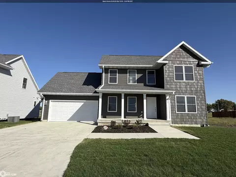 913 Lewis Dr, Webster City, IA 50595