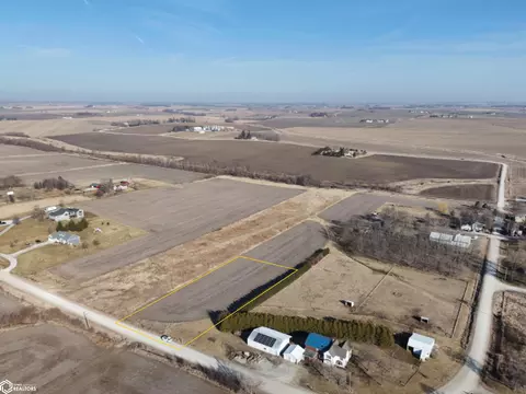 71 330th St, West Branch, IA 52358