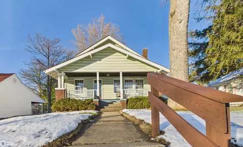 415 College Ave, Oskaloosa, IA 52577