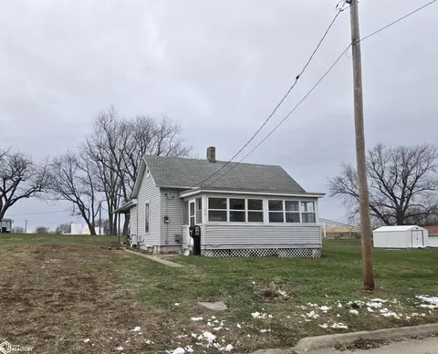 1414 S 20th St, Centerville, IA 52544