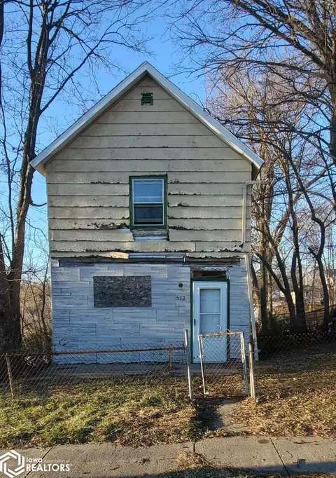 512 S 8th St, Keokuk, IA 52632