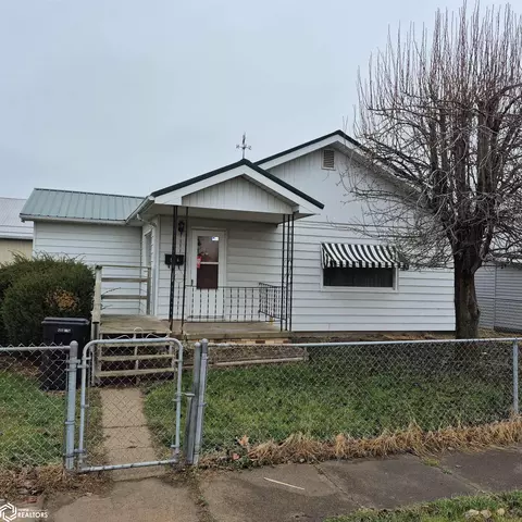 504 S Fellows, Ottumwa, IA 52501