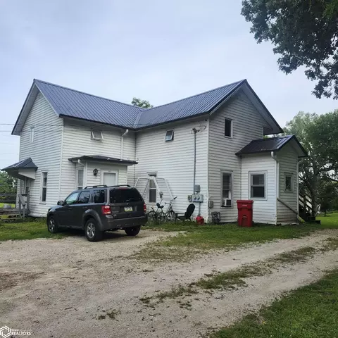 203 1st Ave S, Dakota City, IA 50529