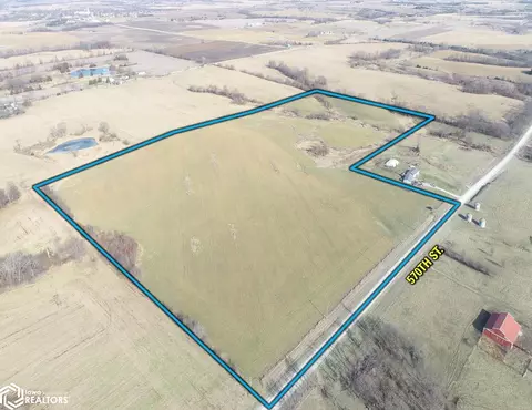 570 Th St, Moulton, IA 52572