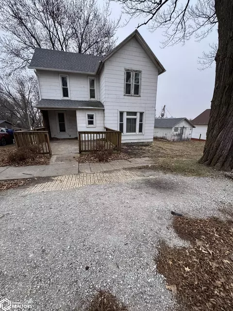 307 Edwards St, Emerson, IA 51533