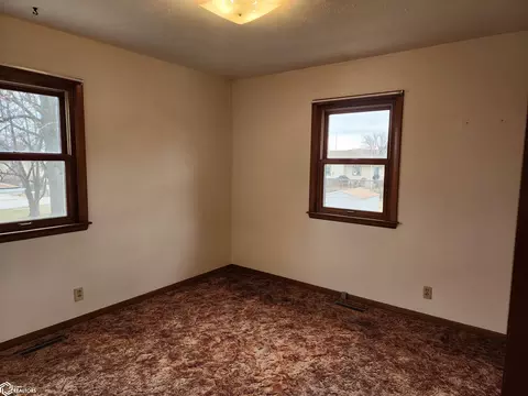 Bedroom - 609 E 19th St, Atlantic, IA 50022 photo 3 of 5