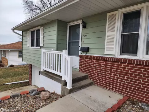 Exterior - 609 E 19th St, Atlantic, IA 50022 photo 3 of 6
