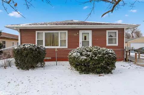 404 N 12th Ave, Marshalltown, IA 50158