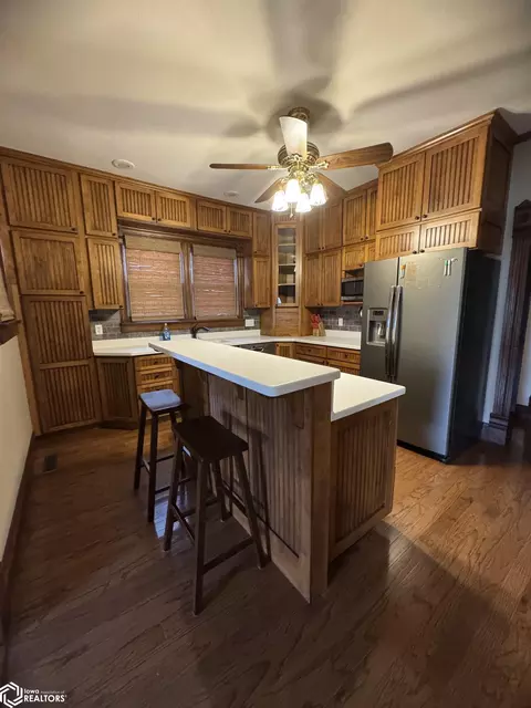708 3rd St, Sully, IA 50251 photo 4