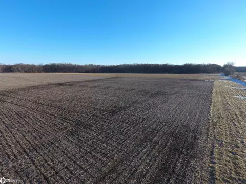 76 5 Acres T Ave, Buckingham, IA 50612